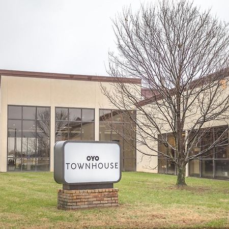 Oyo Townhouse Owensboro West Hotel Luaran gambar