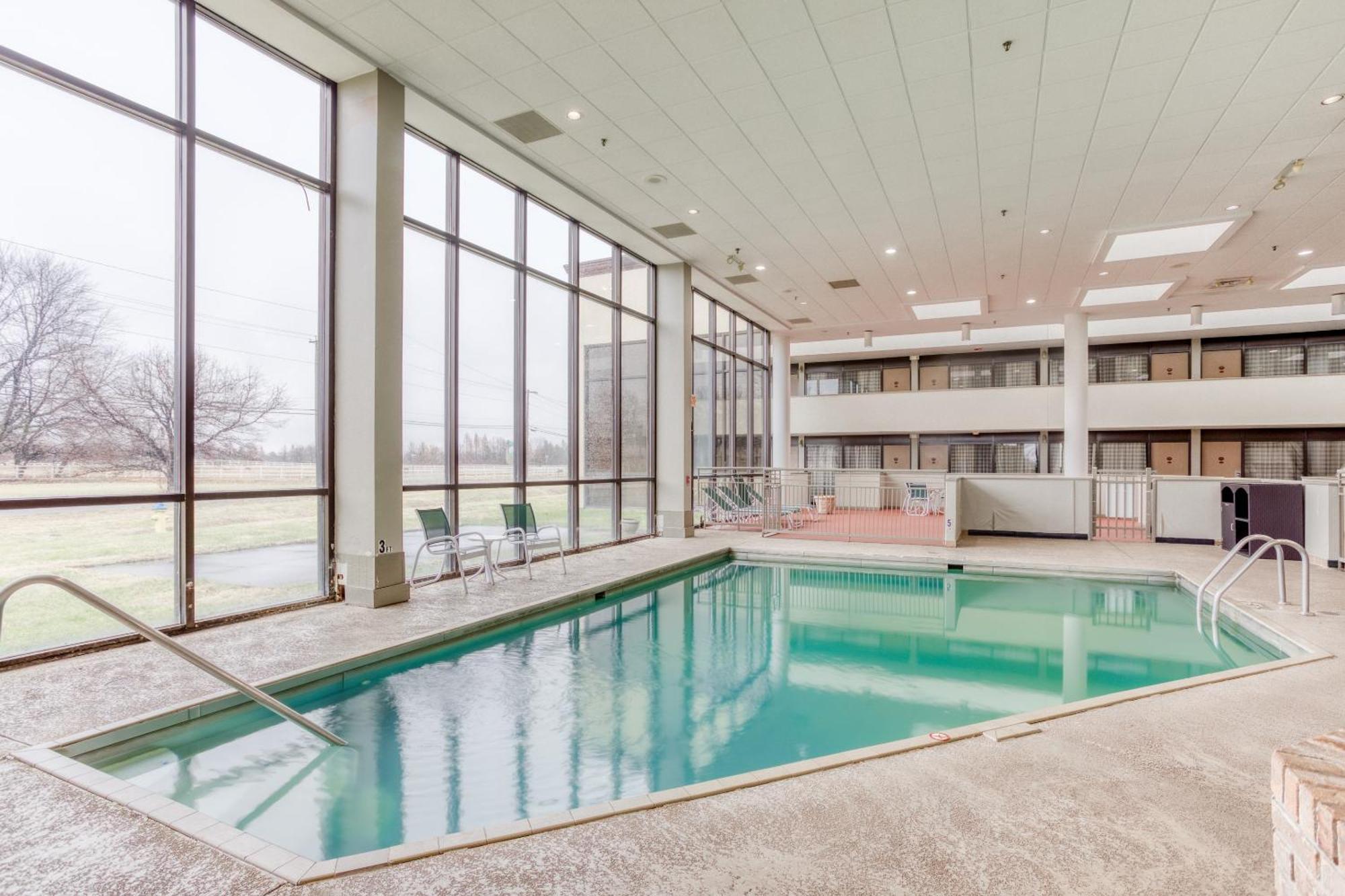 Oyo Townhouse Owensboro West Hotel Luaran gambar